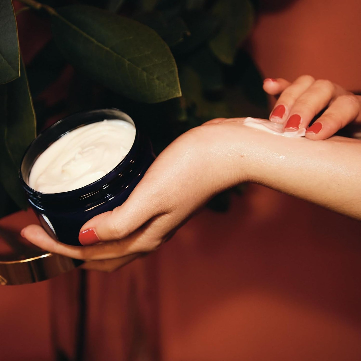 Marem Body Cream, Natural Scented Moisturizer, Soothing, Velvety-Smooth Formula, Made in USA, 8 Oz Jar