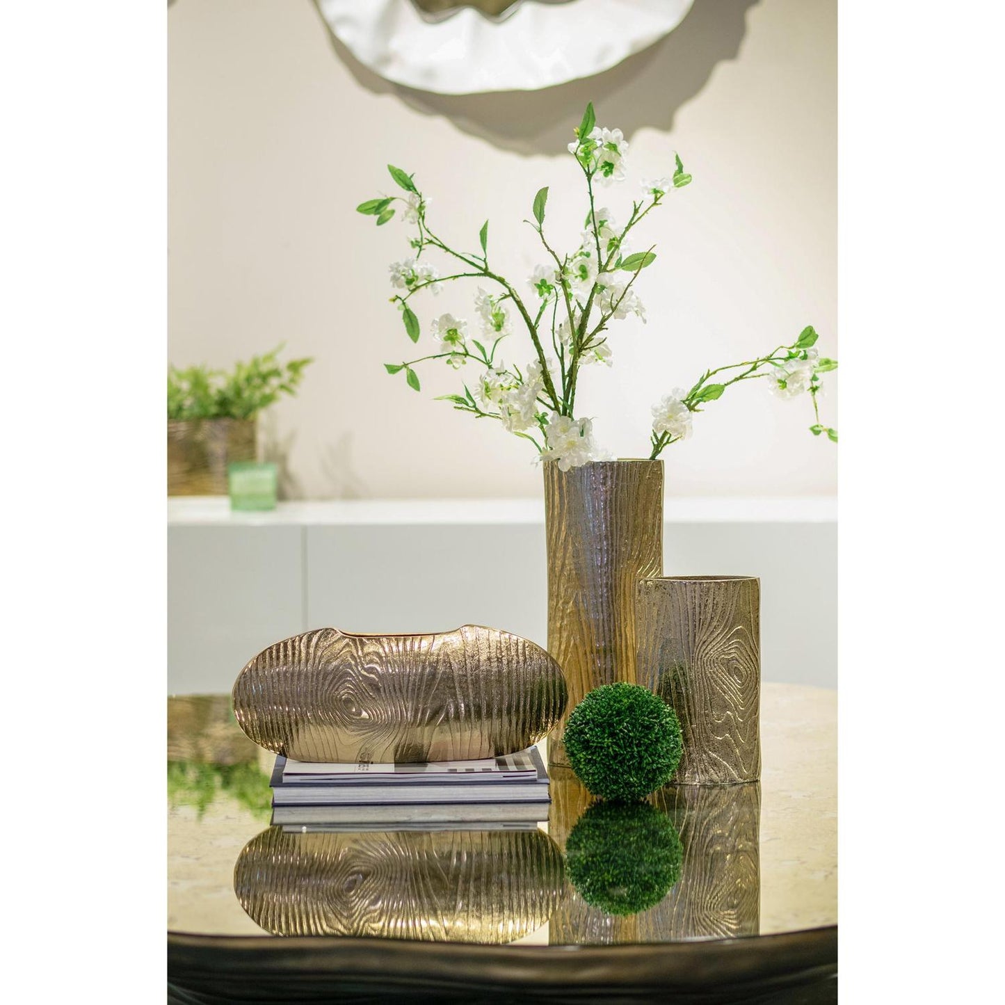 7" Gold Oval Aluminum Table Vase