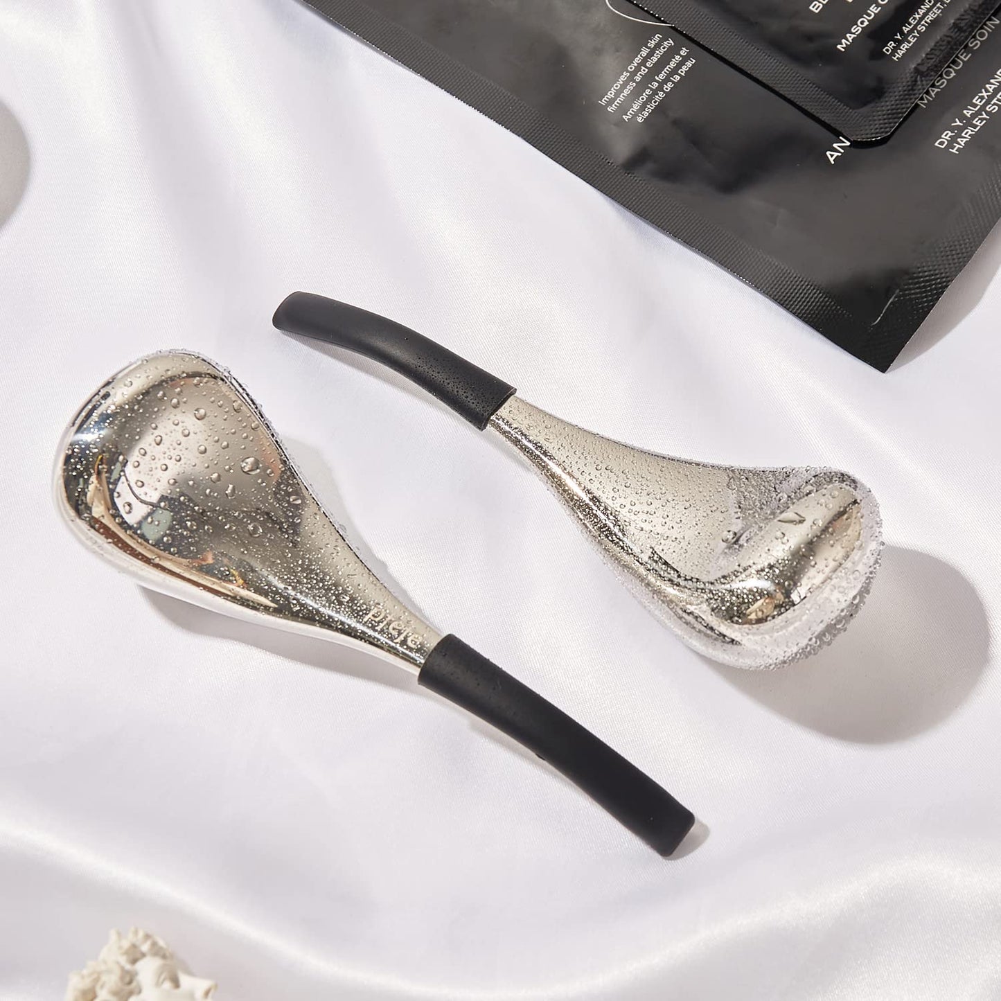 Ice Globes Facial Skin Care Tools for Face Eyes, Stainless Steel Face Beauty Cryo Sticks, Esthetician Supplies Cooling Spa Globes Cold Roller with Storage Case